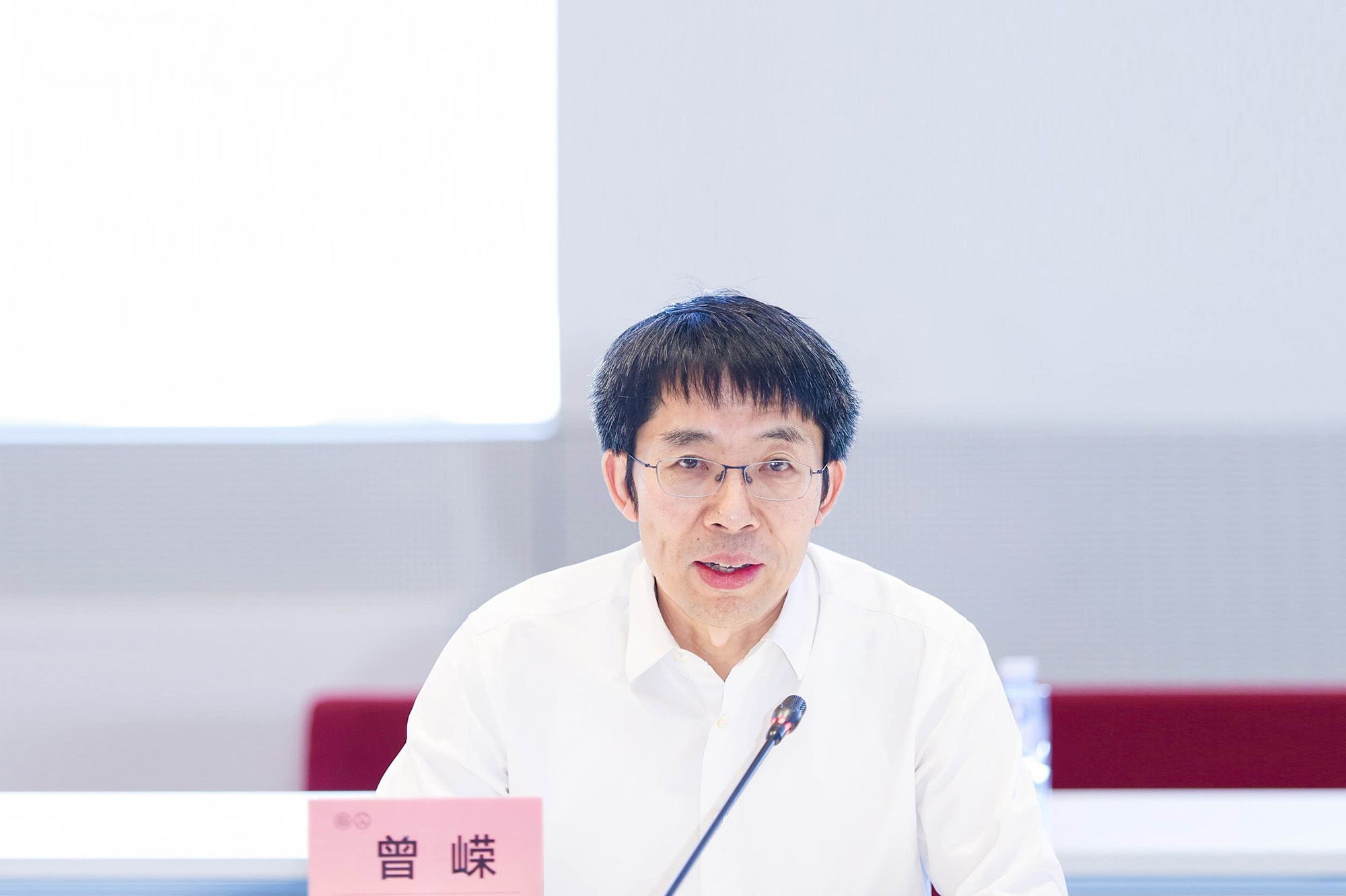 清华大学鲲鹏昇腾科教创新卓越中心专项合作启动，引领高校科研和人才培养新模式