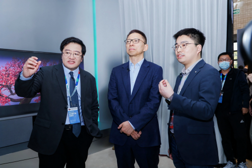AWE2025：海信激光电视以三大核心技术突破 定义家庭观影标准