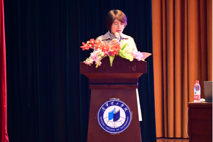 南宁理工学院成功举办 校企协同育课程·AI赋能专业发展论坛