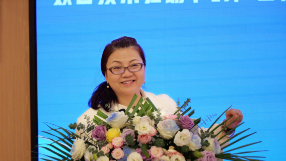 “数智赋能·价值共生 ——数智技术驱动下的广告传播新生态论坛”在南宁理工学院成功举办