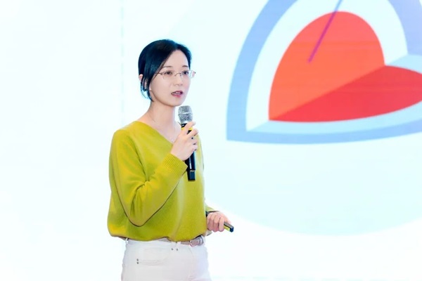 高价回收备案域名:破浪前行,聚势而升丨西清能源2025年度总结表彰大会既暨年会活动隆重举行插图2 破浪前行,聚势而升丨西清能源2025年度总结表彰大会既暨年会活动隆重举行