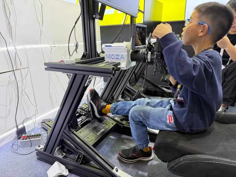 卡德克斯亮相北京模型展，展示 FPV 创新成果与低空场景解决方案