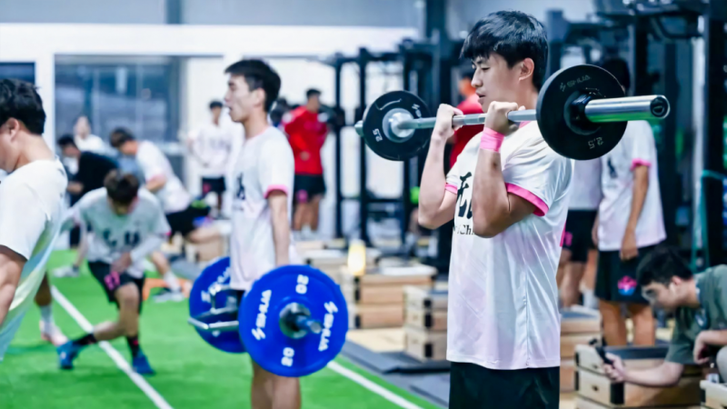 高价回收备案域名:2026“苏超”火热开幕,舒华体育助力无锡队斩获开门红插图2 2026“苏超”火热开幕,舒华体育助力无锡队斩获开门红