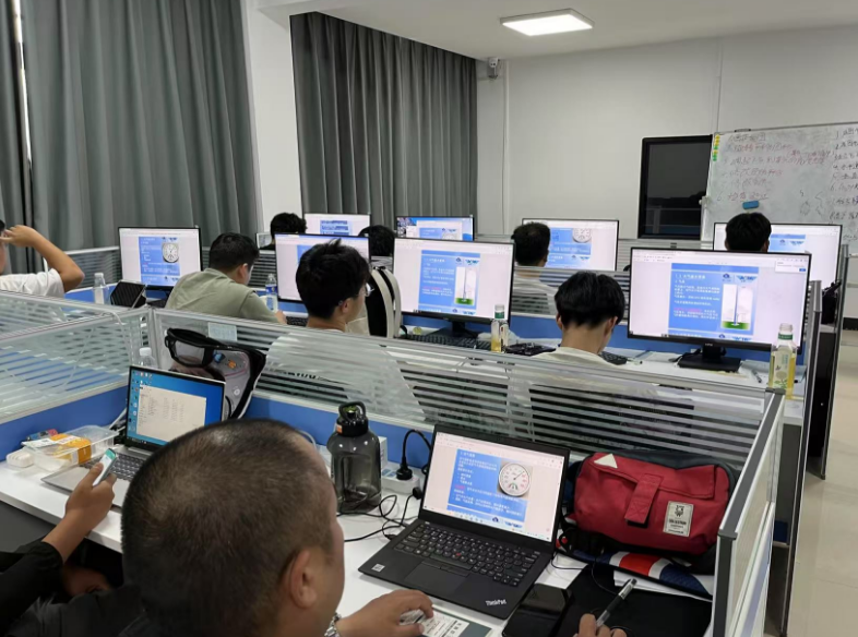 政策赋能低空经济，筋斗云翼领航无人机人才培育新赛道