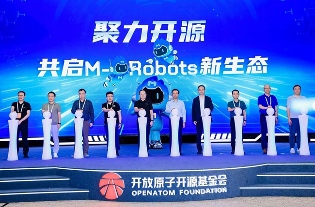 1782463879576459.jpg 首个开源鸿蒙机器人操作系统社区启动运营,M-Robots公布年度运营路线